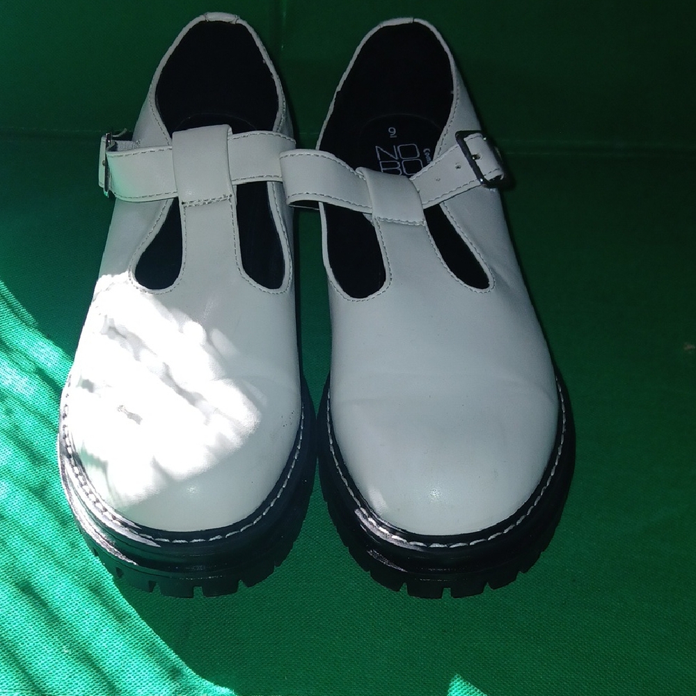 No Boundaries White T-Strap Dress Shoes